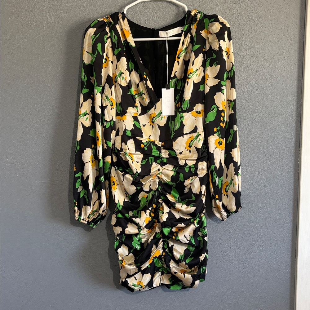 Astr Black and Yellow Floral Dress - Picture 4 of 8
